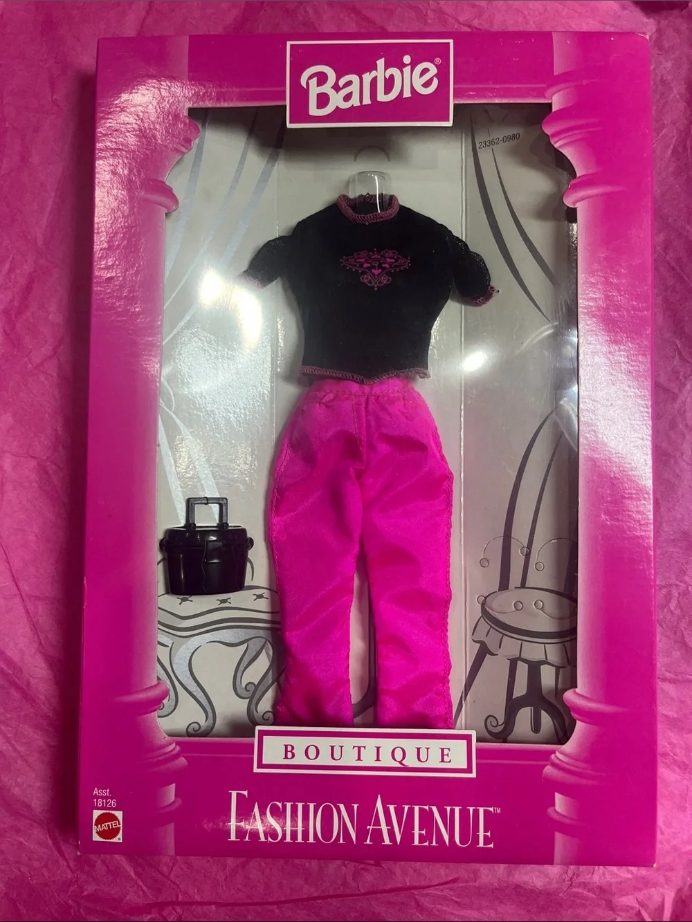 Vintage 1998 Barbie Boutique Fashion Avenue Outfit 18126 Black & Pink NRFB